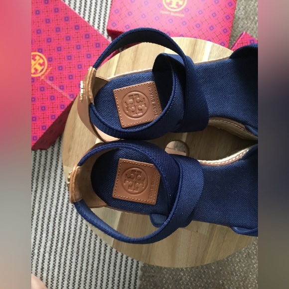 TORY BURCH - Picture 11 of 16